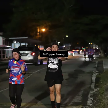 Runner Photo 6042699