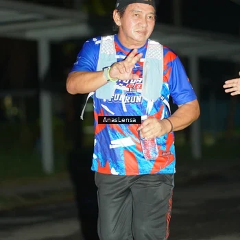 Runner Photo 6042701
