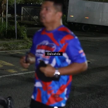 Runner Photo 6042707