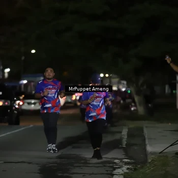 Runner Photo 6042714