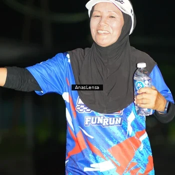 Runner Photo 6042716