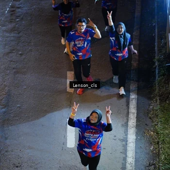 Runner Photo 6042718