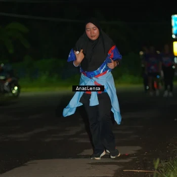 Runner Photo 6042730