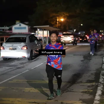 Runner Photo 6042749