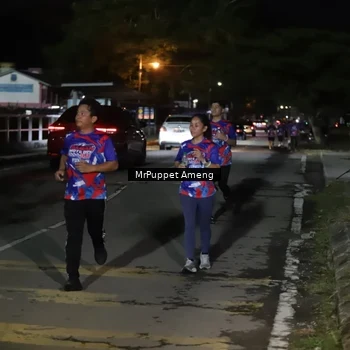 Runner Photo 6042763