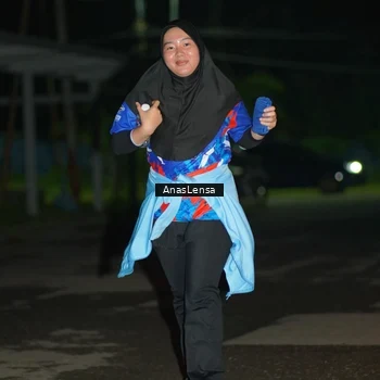 Runner Photo 6042765