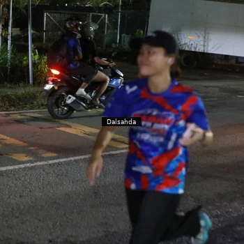 Runner Photo 6042770