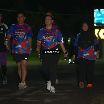 Runner Photo 6042807