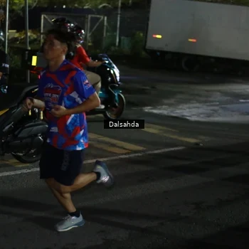 Runner Photo 6042810