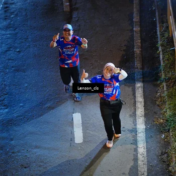 Runner Photo 6042834