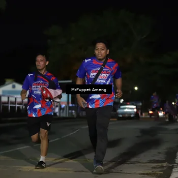 Runner Photo 6042847