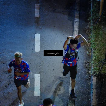 Runner Photo 6042848