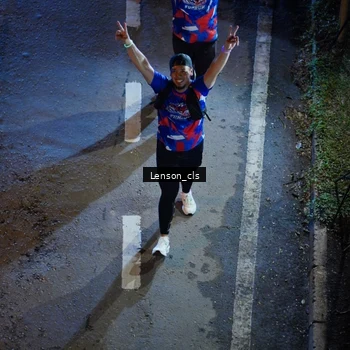 Runner Photo 6042860