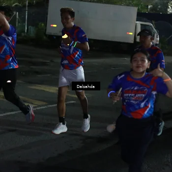 Runner Photo 6042876