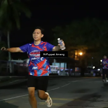 Runner Photo 6042919