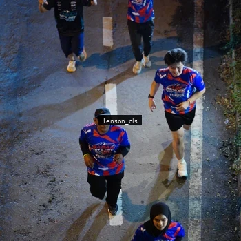 Runner Photo 6042943