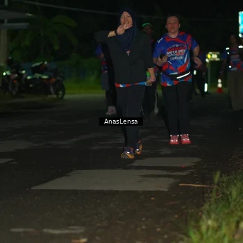 Runner Photo 6042949