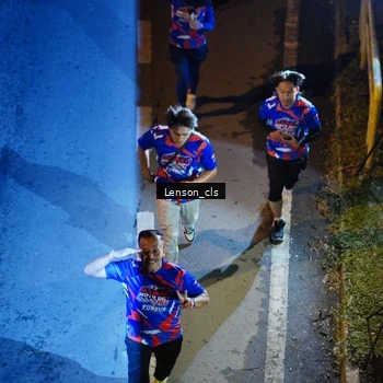 Runner Photo 6043001
