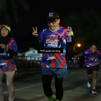 Runner Photo 6043009