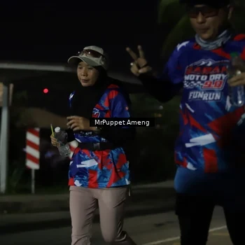 Runner Photo 6043023