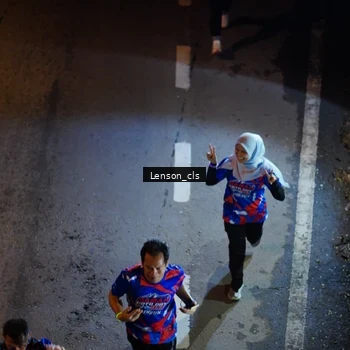 Runner Photo 6043031