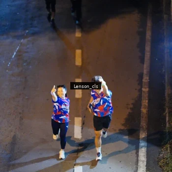 Runner Photo 6043054