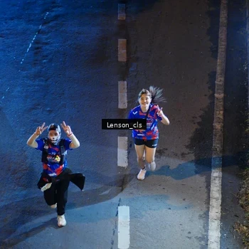 Runner Photo 6043064