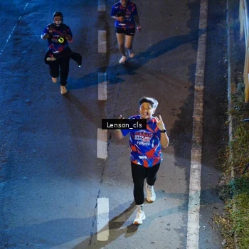 Runner Photo 6043065