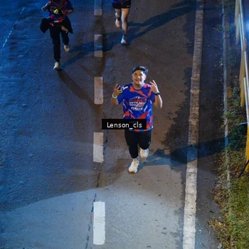 Runner Photo 6043068