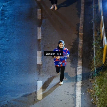 Runner Photo 6043071