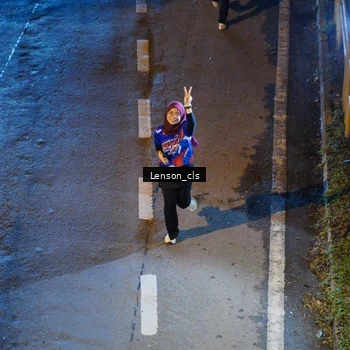 Runner Photo 6043075