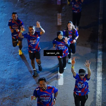 Runner Photo 6043083
