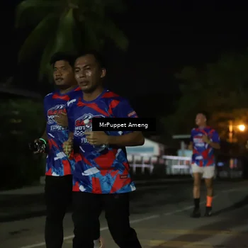 Runner Photo 6043086