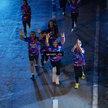 Runner Photo 6043087