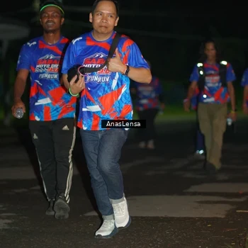 Runner Photo 6043088