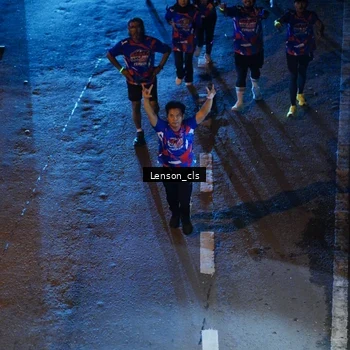 Runner Photo 6043097
