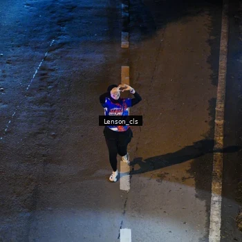 Runner Photo 6043098