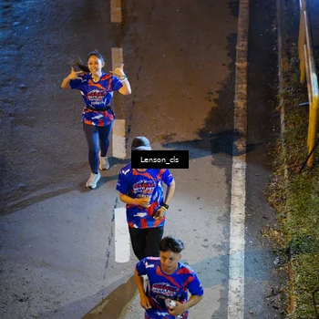 Runner Photo 6043106