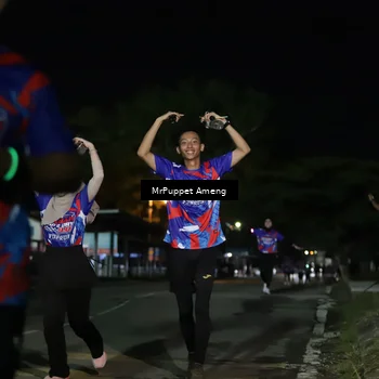Runner Photo 6043115