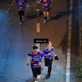 Runner Photo 6043141