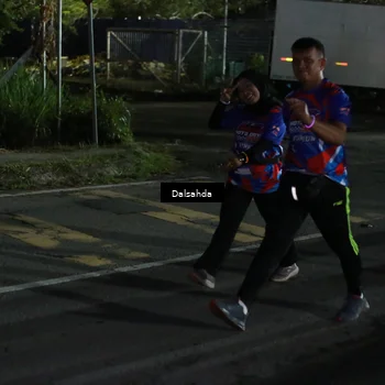 Runner Photo 6043146