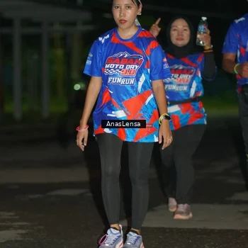 Runner Photo 6043148