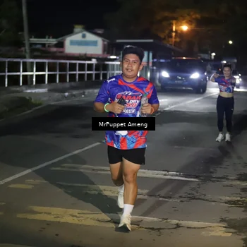 Runner Photo 6043183