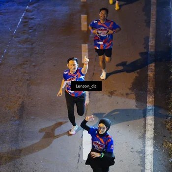 Runner Photo 6043189