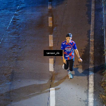 Runner Photo 6043208