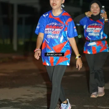 Runner Photo 6043212