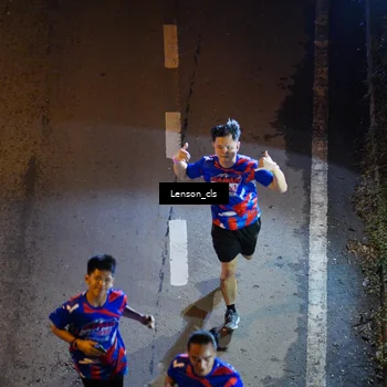 Runner Photo 6043242