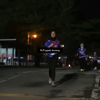 Runner Photo 6043244