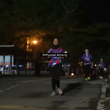 Runner Photo 6043247