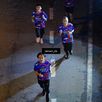 Runner Photo 6043249